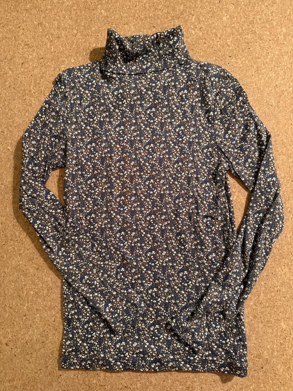Misha & Puff Floral Turtleneck Top Blue Navy Size Small 100% Pima Cotton EUC